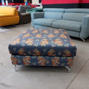 Arnold Pouf Stock